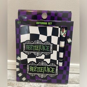 NWT Beetle Juice notebook set